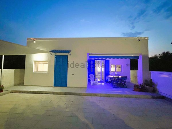 casa indipendente in vendita a Porto Cesareo