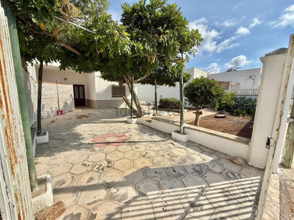 casa indipendente in vendita a Porto Cesareo