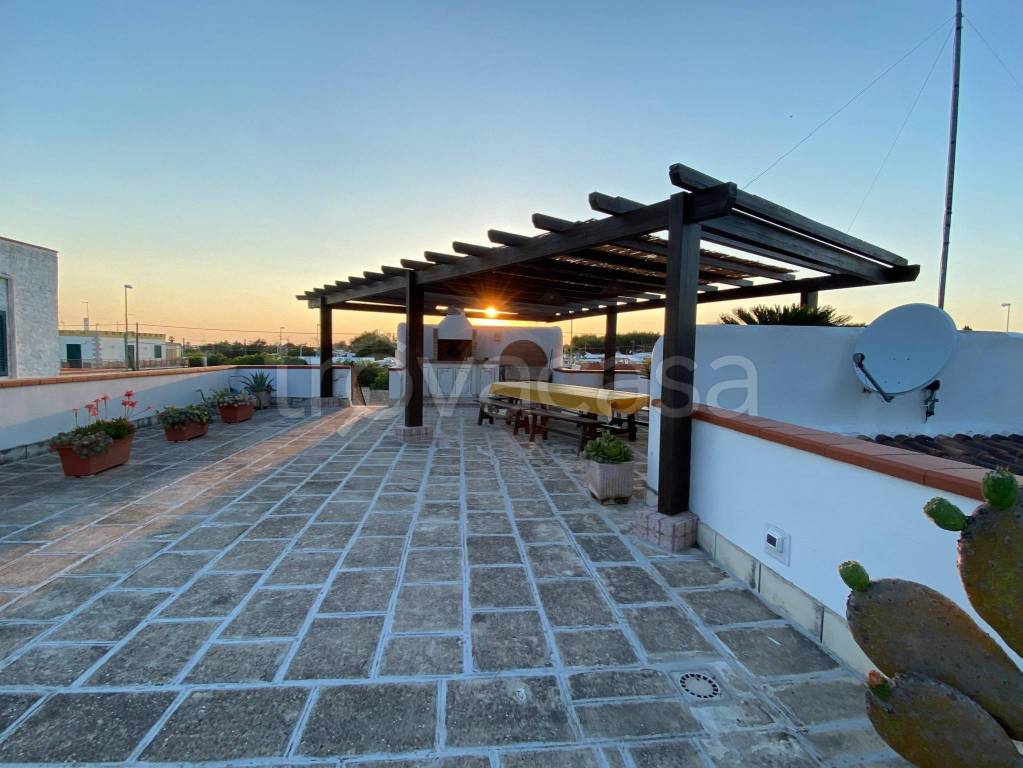 casa indipendente in vendita a Porto Cesareo in zona Torre Lapillo