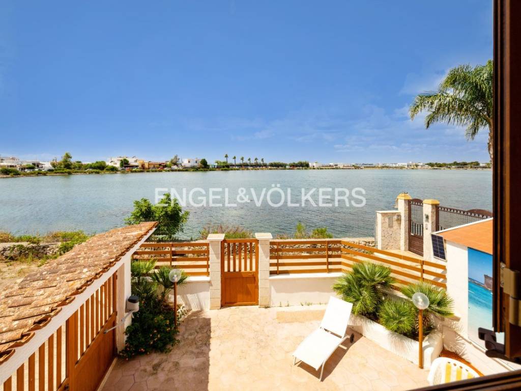 casa indipendente in vendita a Porto Cesareo