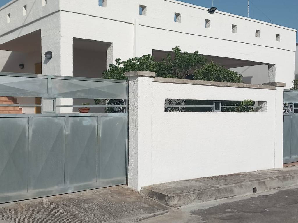 casa indipendente in vendita a Porto Cesareo in zona Torre Lapillo