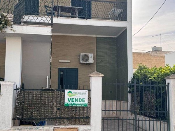 appartamento in vendita a Porto Cesareo in zona Torre Lapillo