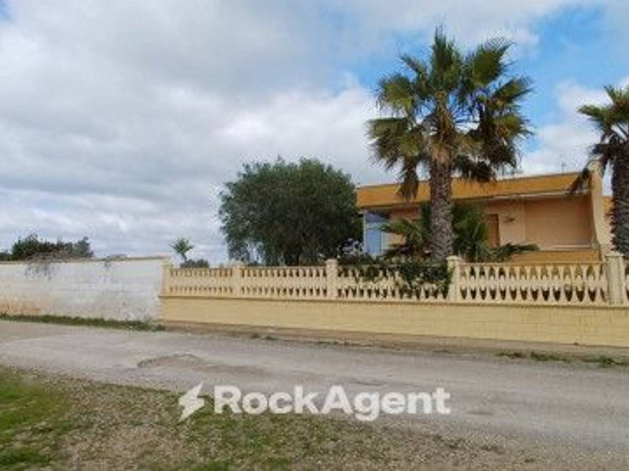 casa indipendente in vendita a Porto Cesareo in zona Torre Lapillo