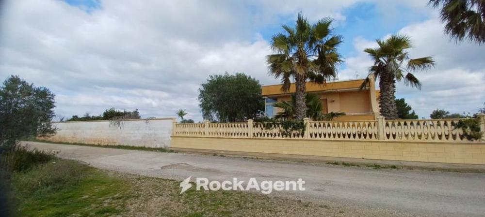 casa indipendente in vendita a Porto Cesareo in zona Torre Lapillo