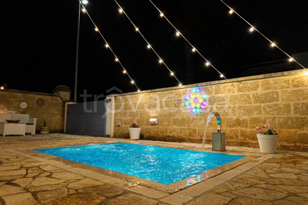 casa indipendente in vendita a Porto Cesareo in zona Torre Lapillo