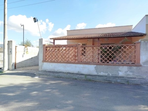 villa in vendita a Porto Cesareo in zona Torre Lapillo