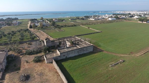 casale in vendita a Porto Cesareo