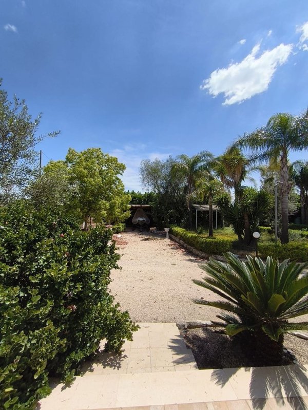 casa indipendente in vendita a Porto Cesareo