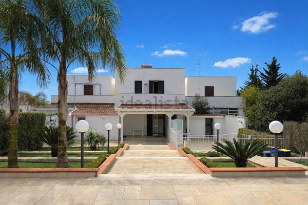 casa indipendente in vendita a Porto Cesareo