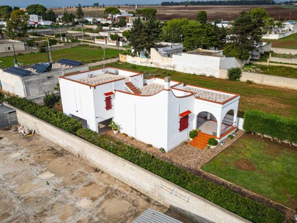 casa indipendente in vendita a Porto Cesareo
