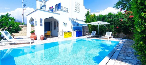 casa indipendente in vendita a Porto Cesareo in zona Torre Lapillo