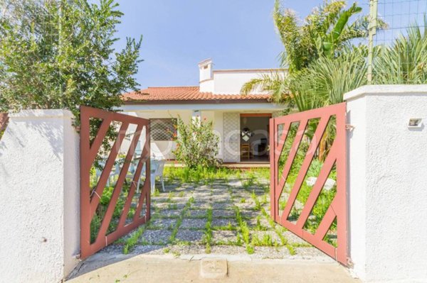 casa indipendente in vendita a Porto Cesareo in zona Torre Lapillo