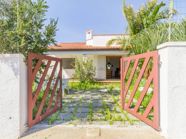 casa indipendente in vendita a Porto Cesareo in zona Torre Lapillo