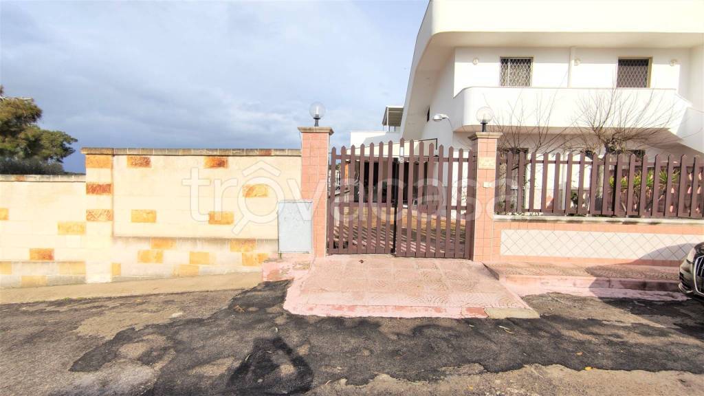 casa indipendente in vendita a Porto Cesareo in zona Torre Lapillo