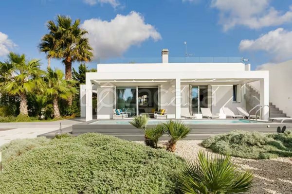 casa indipendente in vendita a Porto Cesareo in zona Torre Lapillo