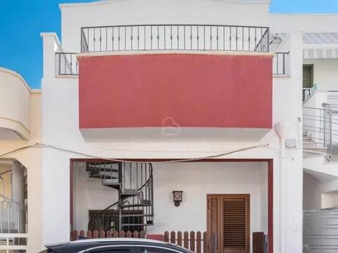 appartamento in vendita a Porto Cesareo in zona Torre Lapillo
