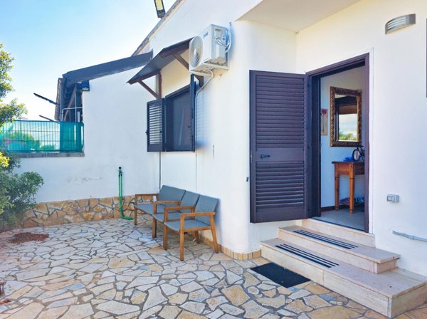 casa indipendente in vendita a Porto Cesareo