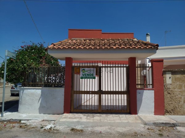 appartamento in vendita a Porto Cesareo in zona Torre Lapillo