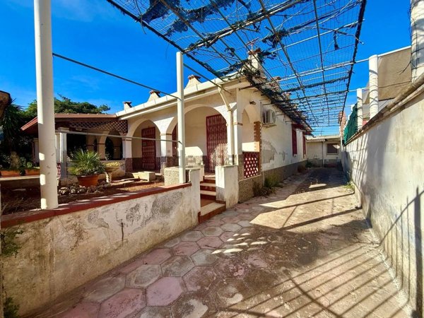 casa indipendente in vendita a Porto Cesareo