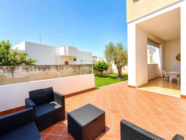 casa indipendente in vendita a Porto Cesareo