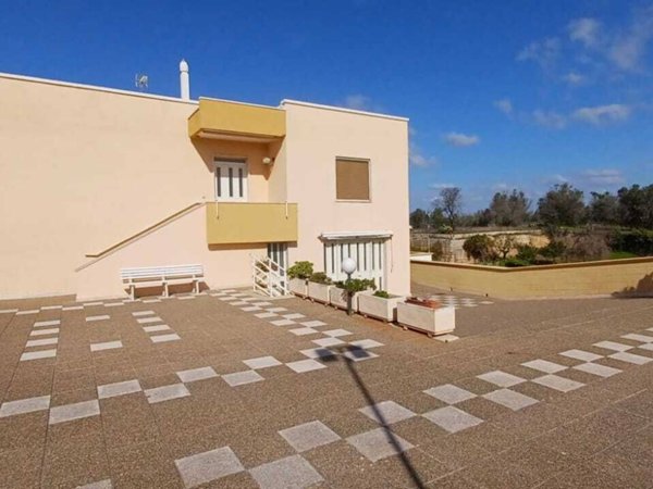 casa indipendente in vendita a Porto Cesareo