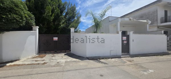 pentavano in vendita a Porto Cesareo in zona Torre Lapillo