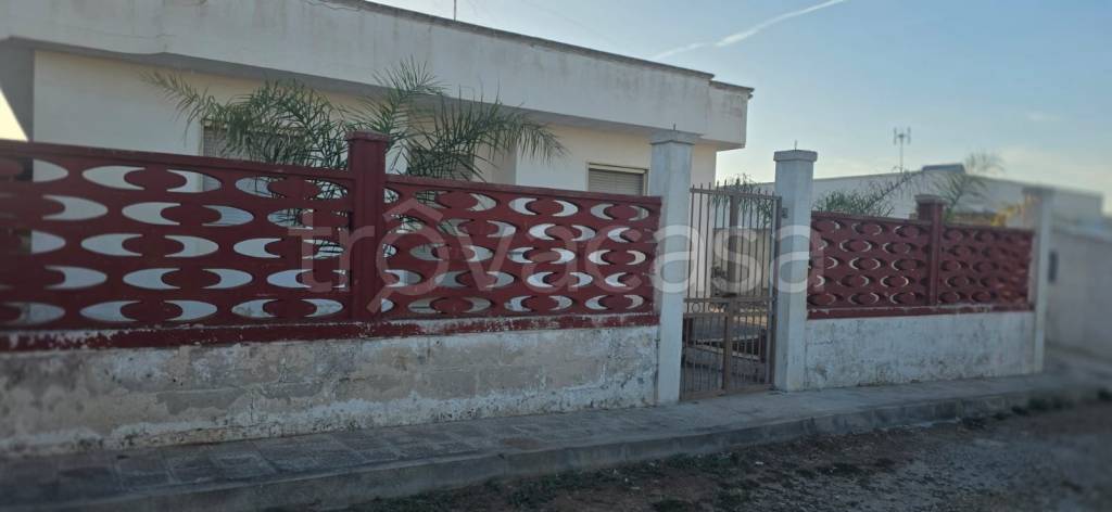 casa indipendente in vendita a Porto Cesareo in zona Torre Lapillo