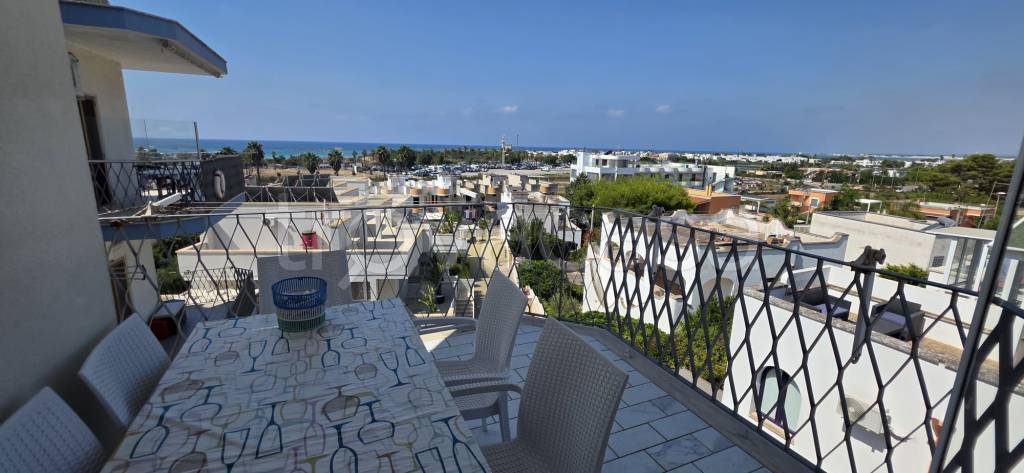 appartamento in vendita a Porto Cesareo in zona Torre Lapillo