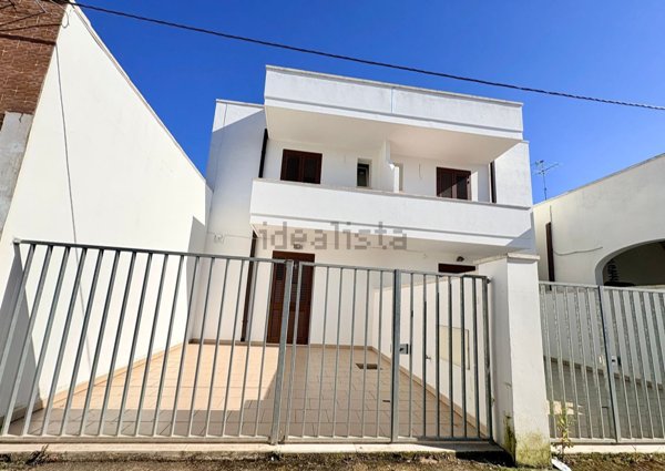 casa indipendente in vendita a Porto Cesareo