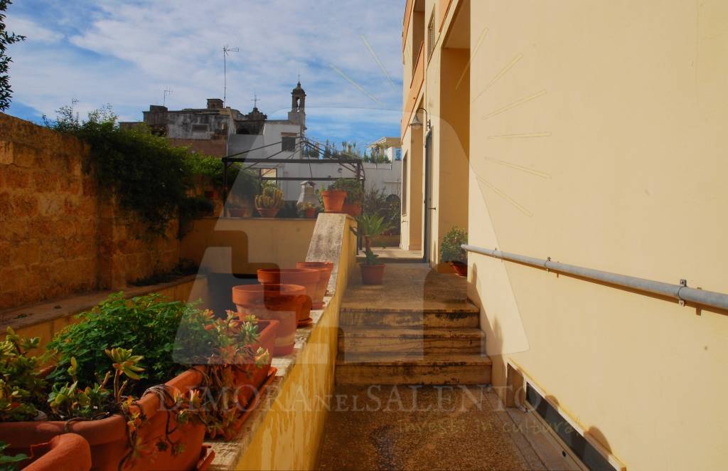 casa indipendente in vendita a Presicce-Acquarica in zona Presicce
