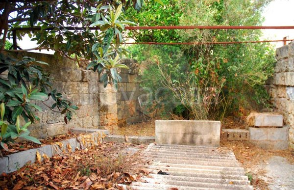 casa indipendente in vendita a Presicce-Acquarica in zona Presicce