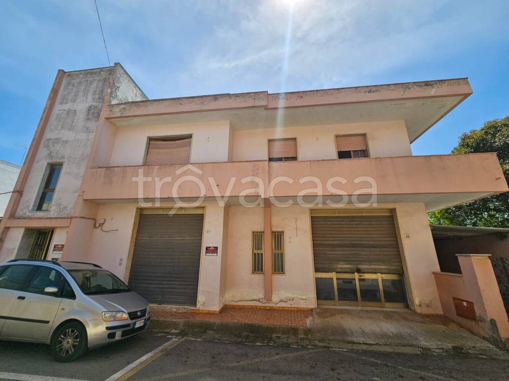 appartamento in vendita a Presicce-Acquarica in zona Acquarica del Capo