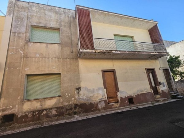 casa indipendente in vendita a Presicce-Acquarica