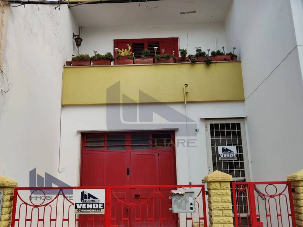 casa indipendente in vendita a Presicce-Acquarica
