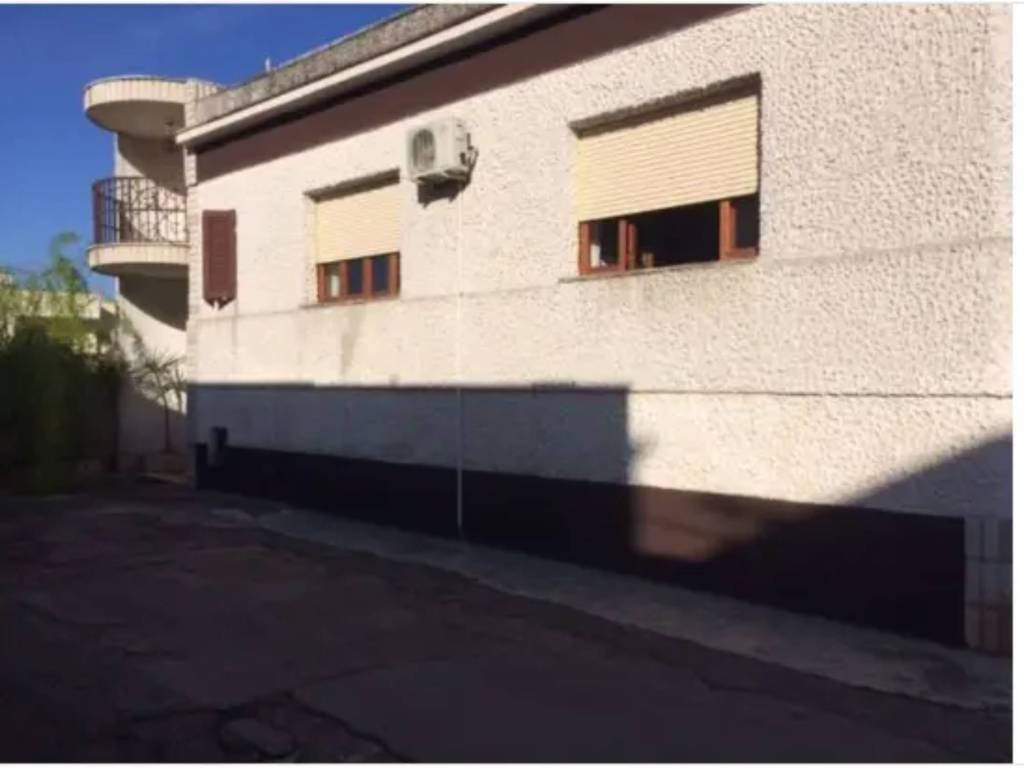 casa indipendente in vendita a Presicce-Acquarica