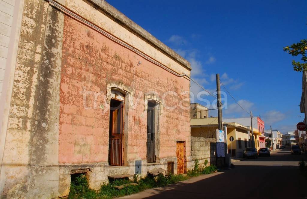 casa indipendente in vendita a Presicce-Acquarica