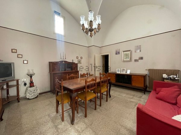 casa indipendente in vendita a Presicce-Acquarica in zona Acquarica del Capo