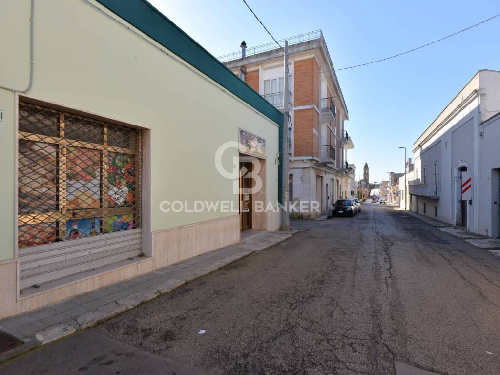 negozio in vendita a Presicce-Acquarica