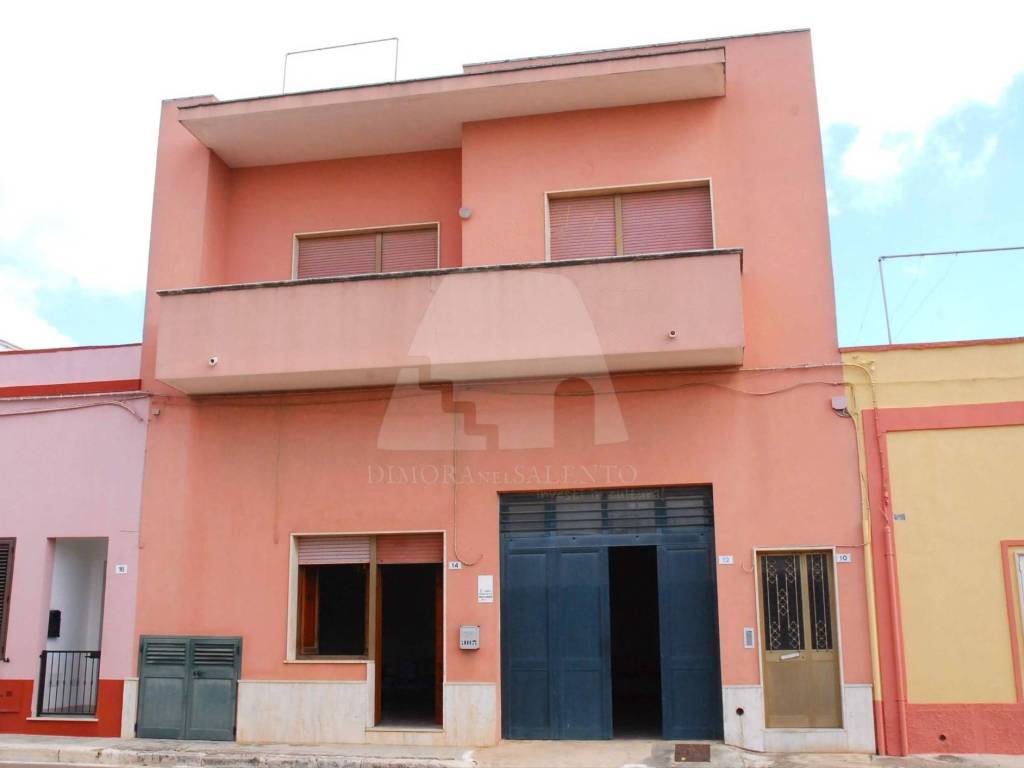 casa indipendente in vendita a Presicce-Acquarica