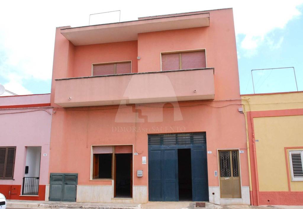 casa indipendente in vendita a Presicce-Acquarica