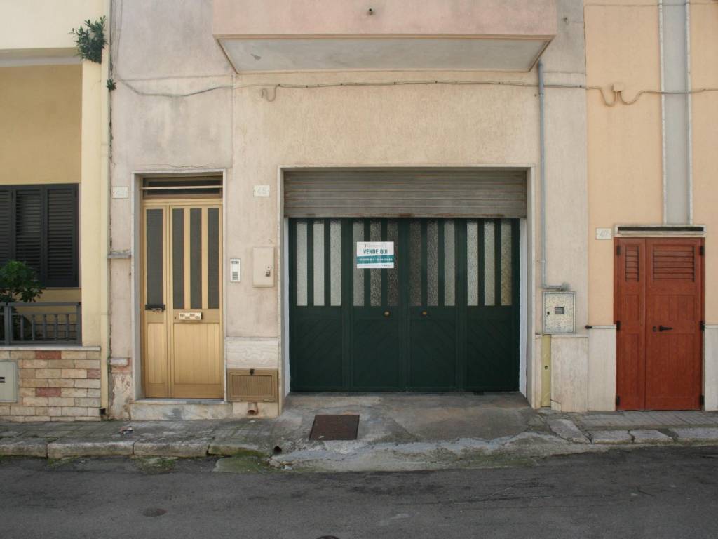 casa indipendente in vendita a Presicce-Acquarica in zona Presicce