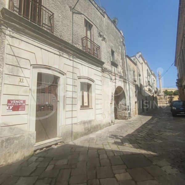 casa indipendente in vendita a Presicce-Acquarica in zona Presicce