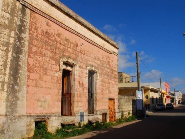 casa indipendente in vendita a Presicce-Acquarica