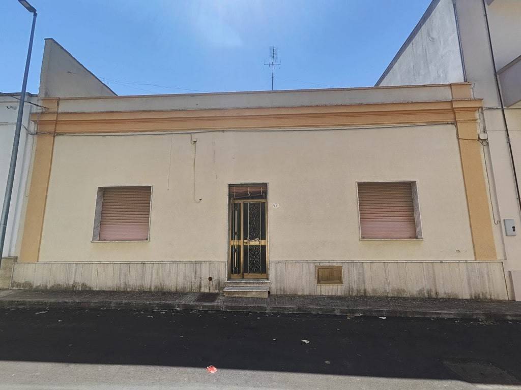 casa indipendente in vendita a Presicce-Acquarica