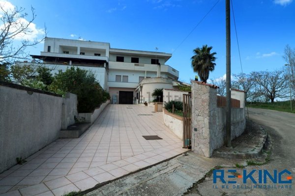 casa indipendente in vendita a Presicce-Acquarica