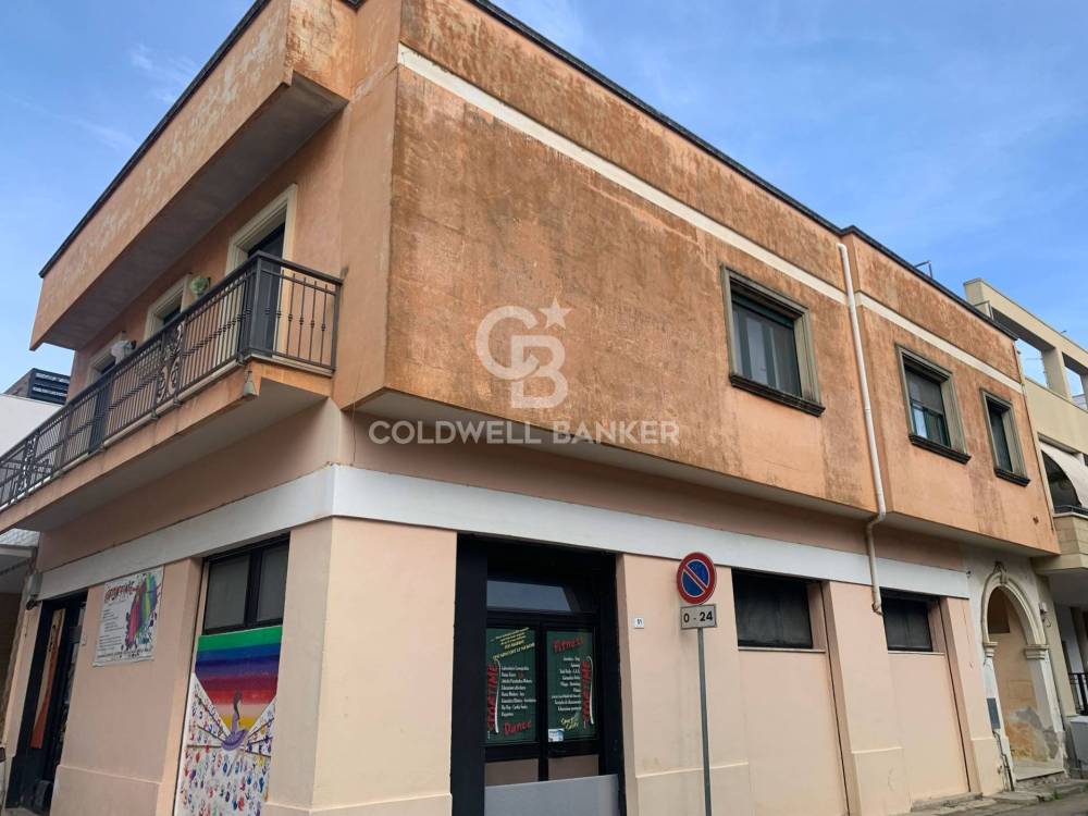 casa indipendente in vendita a Presicce-Acquarica in zona Acquarica del Capo