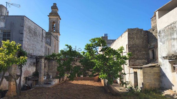 casa indipendente in vendita a Presicce-Acquarica