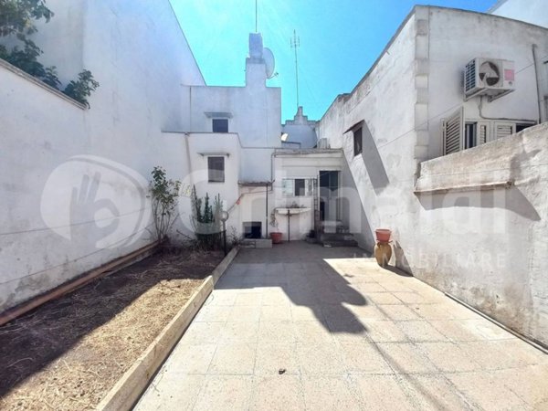 casa indipendente in vendita a Presicce-Acquarica in zona Presicce