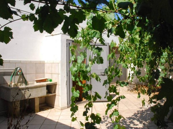 casa indipendente in vendita a Presicce-Acquarica in zona Presicce