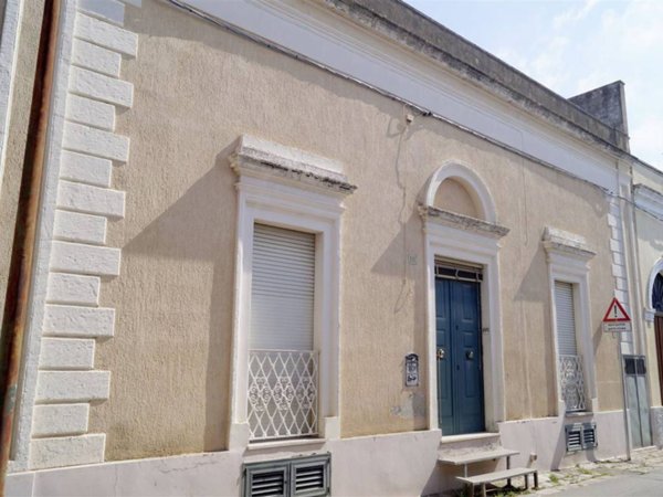 casa indipendente in vendita a Presicce-Acquarica in zona Presicce